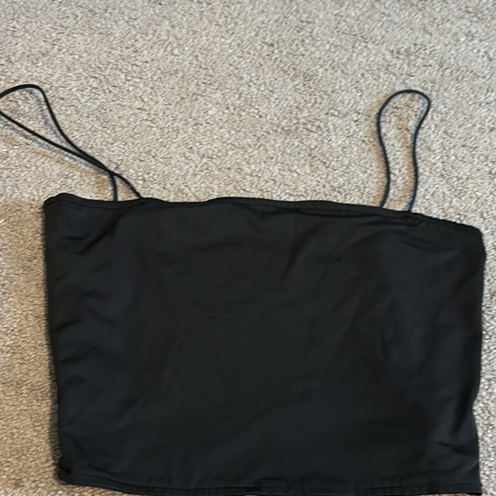 spaghetti strap